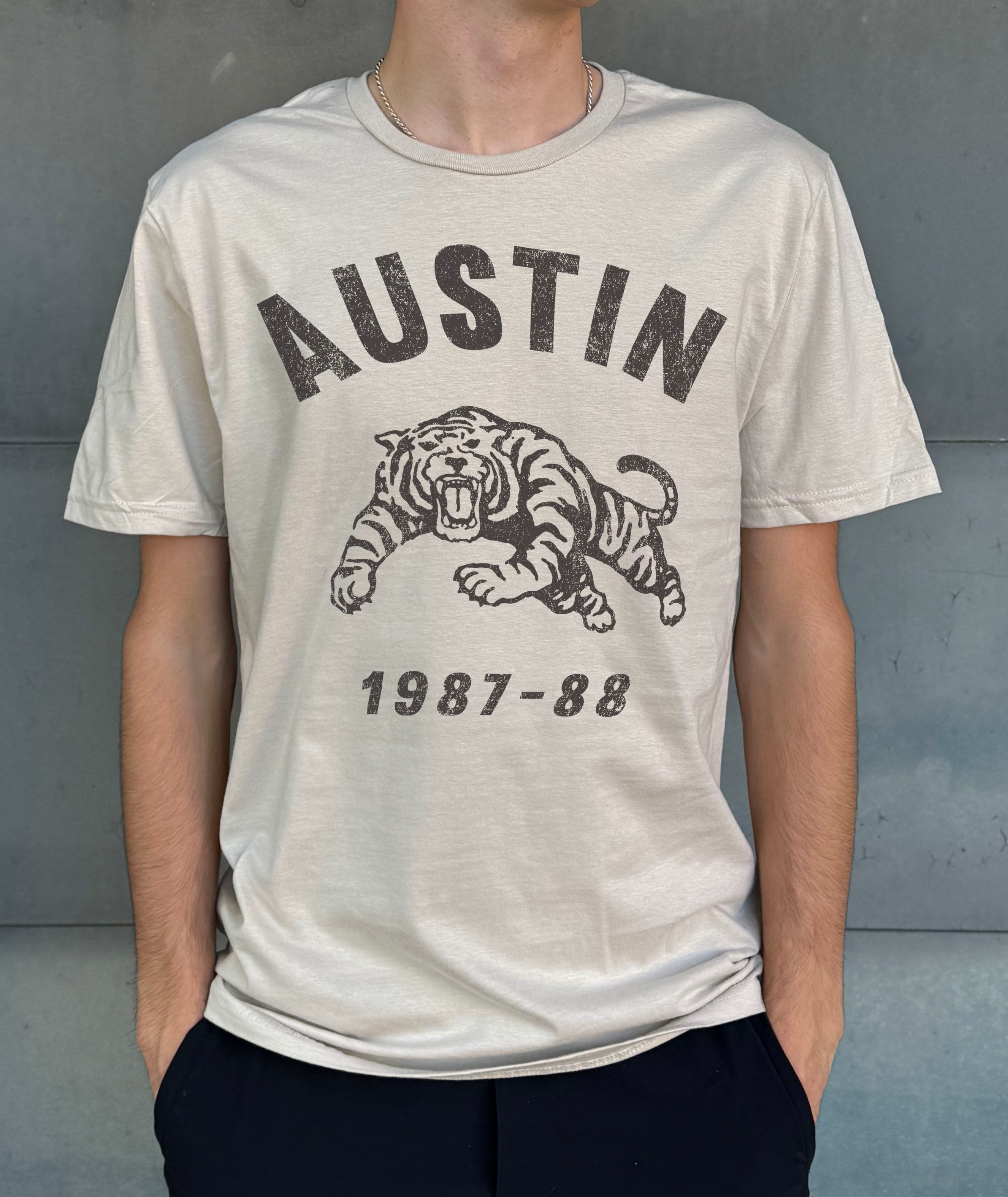 Sand "Austin 1987-88" Tiger T-shirt with grey text for boys