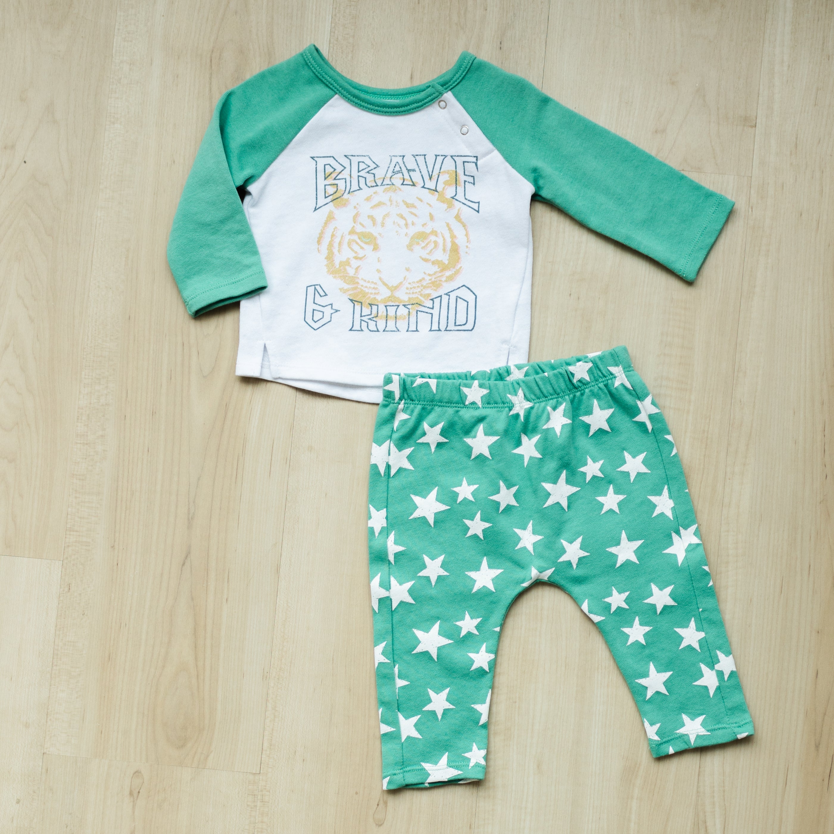 Raglan Sweatshirt + Sweatpant - Brave and Kind Tiger