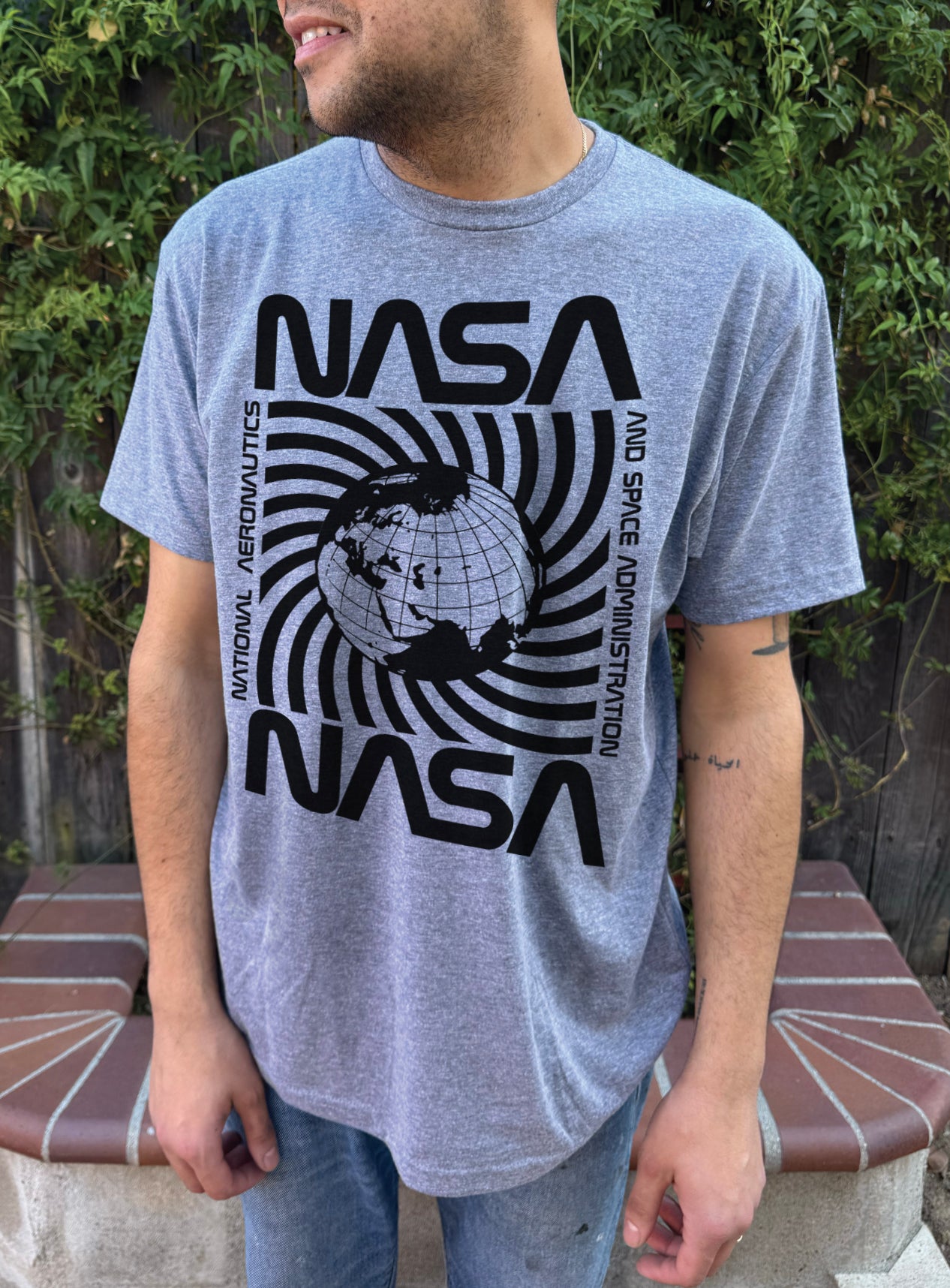NASA Mens Short Sleeve Tee