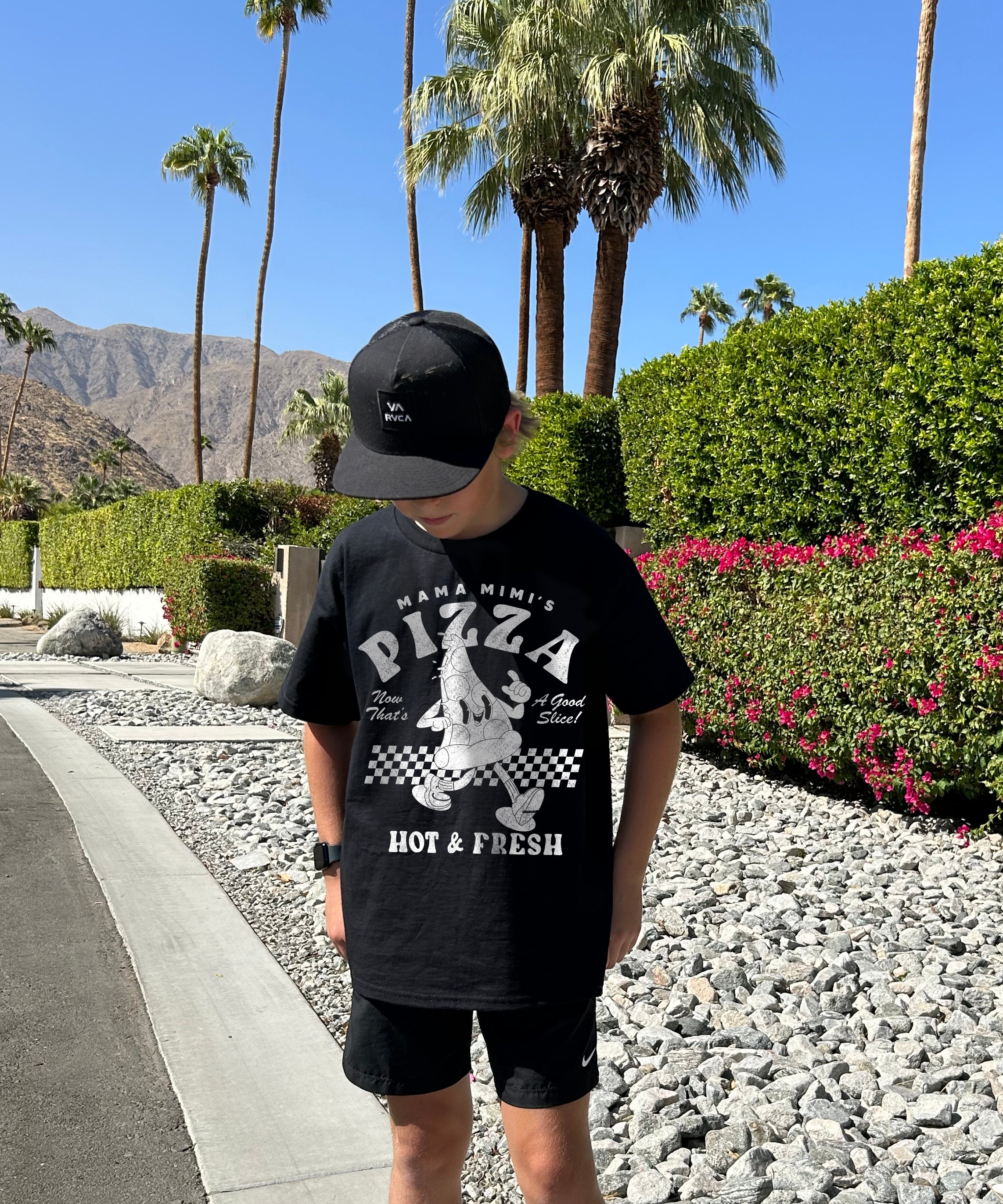 PIZZA_BLACK_TWEEN_BOYTEE_copy.jpg